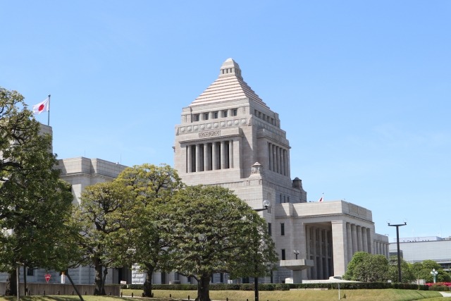 基本法審議首相答弁　予算措置 全力で デジタル化など後押し