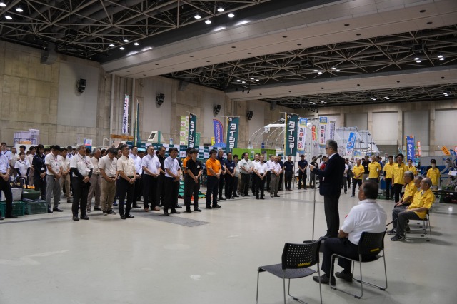 山形県農機ショー 69社が最新技術・機械紹介　